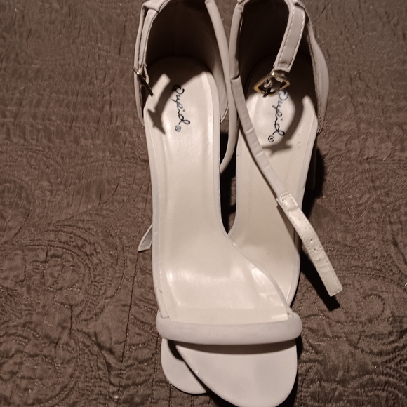 Qupid Shoes - Qupid Chic White Strappy Heels